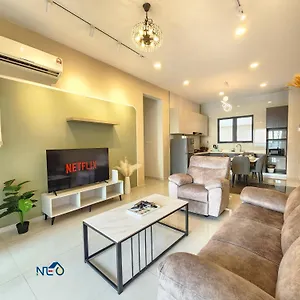  Apartment Country Garden Danga Bay Instyle Sea View By Neo Malaysia
